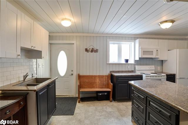 48 b Barrie Road, House detached with 3 bedrooms, 1 bathrooms and 4 parking in Orillia ON | Image 4