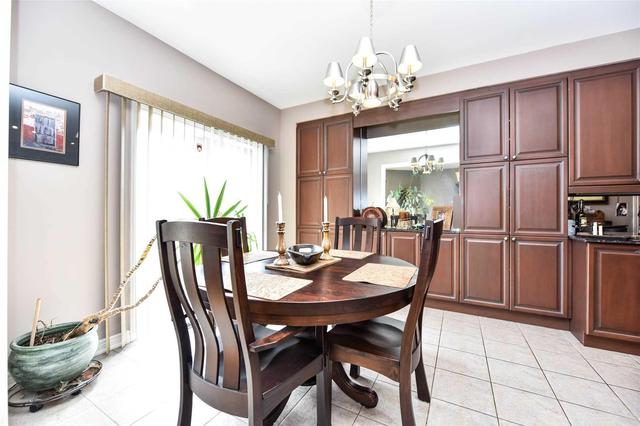 73 Laurier Ave, House detached with 4 bedrooms, 3 bathrooms and 2 parking in Richmond Hill ON | Image 7