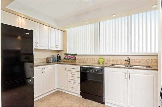 1806 - 3700 Kaneff Cres, Condo with 1 bedrooms, 1 bathrooms and null parking in Mississauga ON | Image 13