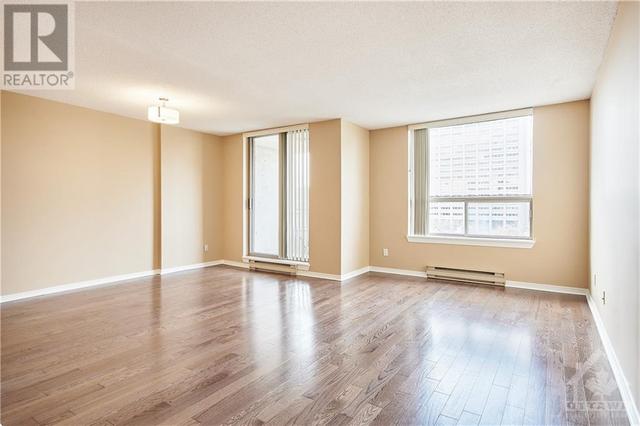 604 - 215 Parkdale Avenue, Condo with 1 bedrooms, 1 bathrooms and 1 parking in Ottawa ON | Image 2