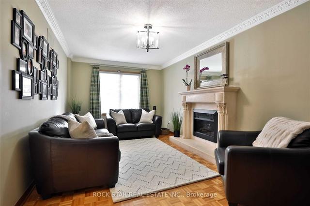 886 Wetherby Lane, House detached with 4 bedrooms, 4 bathrooms and 6 parking in Mississauga ON | Image 19