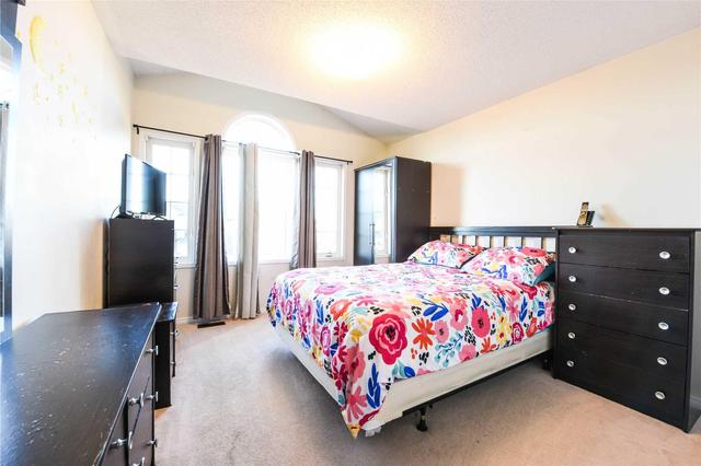 4 Sand Cherry Cres, House detached with 4 bedrooms, 4 bathrooms and 4 parking in Brampton ON | Image 13