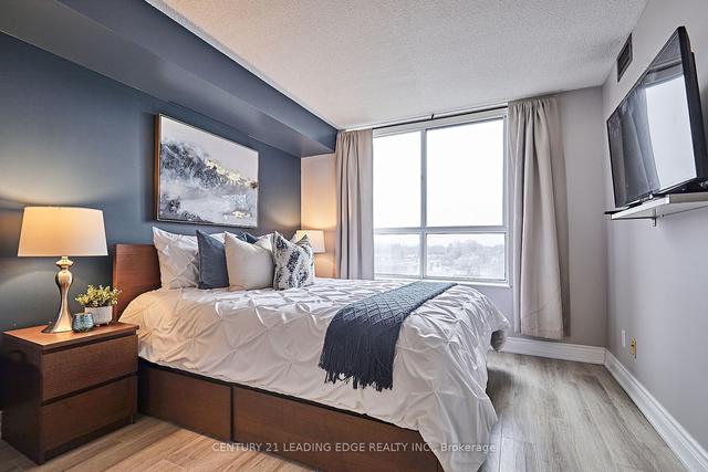 402 - 330 Mccowan Rd, Condo with 2 bedrooms, 2 bathrooms and 1 parking in Toronto ON | Image 32