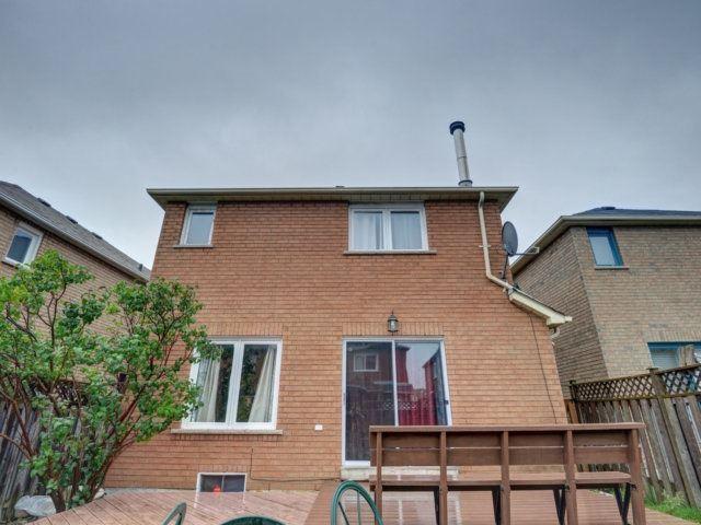 58 Glenmanor Dr, House detached with 4 bedrooms, 4 bathrooms and 2 parking in Brampton ON | Image 20