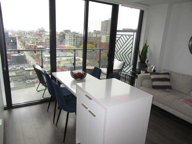 1003 - 215 Queen St W, Condo with 1 bedrooms, 1 bathrooms and 0 parking in Toronto ON | Image 12