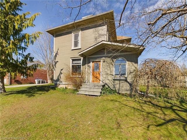 171 Victoria Street, House detached with 3 bedrooms, 2 bathrooms and 3 parking in Central Huron ON | Image 1