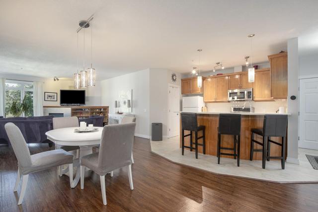 2202 - 24 Hemlock Crescent Sw, Condo with 2 bedrooms, 2 bathrooms and 1 parking in Calgary AB | Image 2