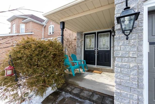 130 Huntington Cres, House detached with 3 bedrooms, 3 bathrooms and 4 parking in Clarington ON | Image 23