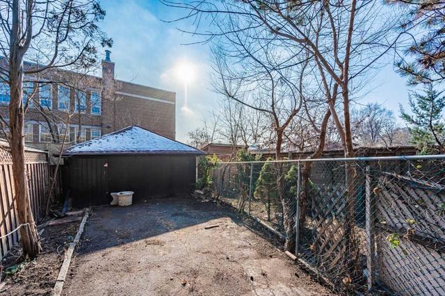 35 Woburn Ave, House semidetached with 3 bedrooms, 1 bathrooms and 0 parking in Toronto ON | Image 20