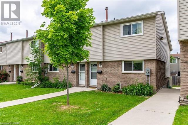 320 Bluevale Avenue N Unit# 52, House attached with 3 bedrooms, 1 bathrooms and 1 parking in Waterloo ON | Image 8