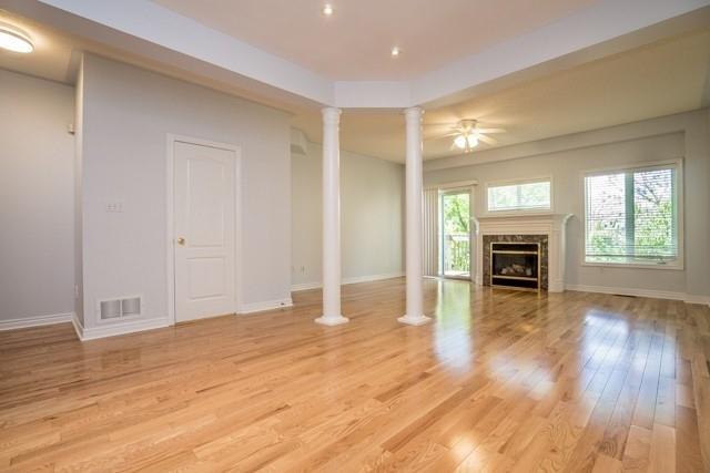 55 Michael Way, Townhouse with 3 bedrooms, 3 bathrooms and 2 parking in Markham ON | Image 12