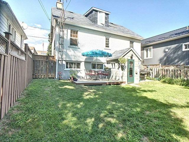 86 Forty First St, House detached with 3 bedrooms, 2 bathrooms and 2 parking in Toronto ON | Image 7