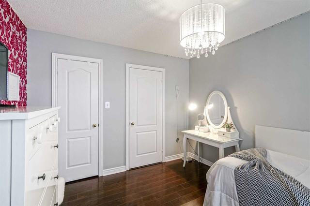 50 Amaranth Cres, House detached with 4 bedrooms, 3 bathrooms and 7 parking in Brampton ON | Image 29
