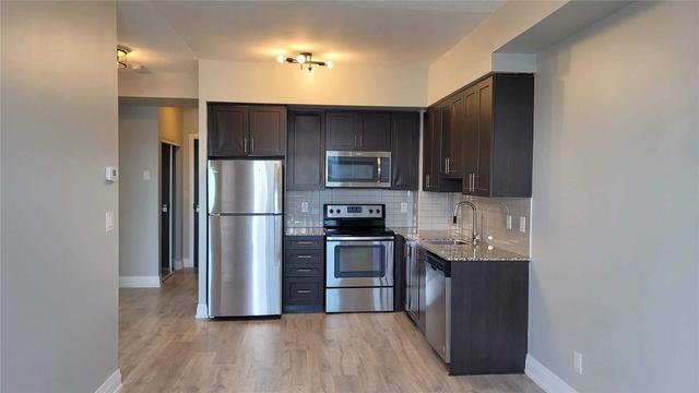 2004 - 3600 Highway 7 Rd, Condo with 1 bedrooms, 1 bathrooms and 1 parking in Vaughan ON | Image 4