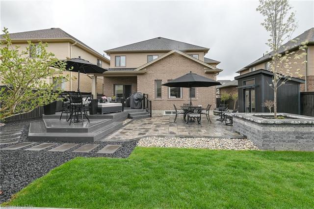 1298 Eagletrace Drive, House detached with 5 bedrooms, 3 bathrooms and 6 parking in London ON | Image 49
