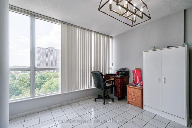 814 - 5 Rowntree Rd, Condo with 2 bedrooms, 2 bathrooms and 3 parking in Toronto ON | Image 5