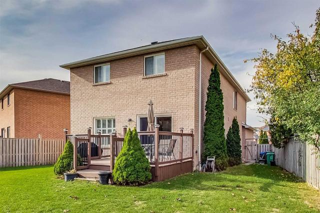 869 Mays Cres, House detached with 4 bedrooms, 3 bathrooms and 3 parking in Mississauga ON | Image 26