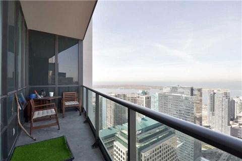 5001 - 33 Bay St, Condo with 2 bedrooms, 2 bathrooms and 1 parking in Toronto ON | Image 13