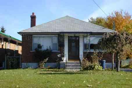 79 Huntington Ave, House detached with 3 bedrooms, 2 bathrooms and 3 parking in Toronto ON | Image 1