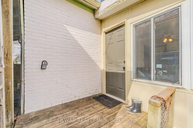 22 Cameron St, House semidetached with 2 bedrooms, 2 bathrooms and 5 parking in Cambridge ON | Image 24