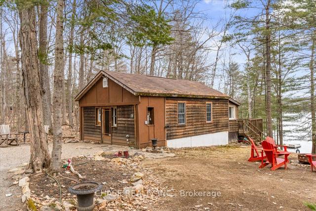 2076 Little Hawk Lake Rd, House detached with 2 bedrooms, 1 bathrooms and 11 parking in Algonquin Highlands ON | Image 40