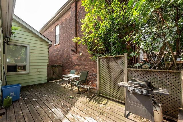 117 Ray Street N, House detached with 3 bedrooms, 1 bathrooms and null parking in Hamilton ON | Image 26