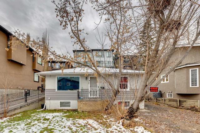 107 38 Avenue Sw, House detached with 2 bedrooms, 1 bathrooms and 1 parking in Calgary AB | Image 1