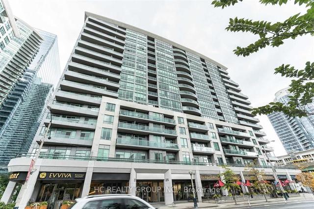 1207 - 25 Lower Simcoe St, Condo with 2 bedrooms, 2 bathrooms and 1 parking in Toronto ON | Image 4