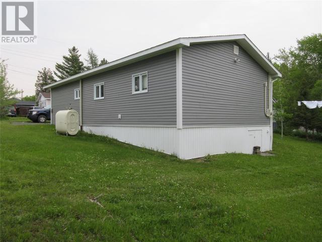 9 Eighteenth Avenue, House detached with 2 bedrooms, 1 bathrooms and null parking in Grand Falls-Windsor NL | Image 7
