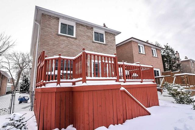 1205 Shagbark Cres, House detached with 3 bedrooms, 2 bathrooms and 3 parking in Mississauga ON | Image 28