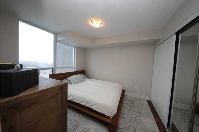 2806 - 60 Brian Harrison Way, Condo with 1 bedrooms, 1 bathrooms and 1 parking in Toronto ON | Image 2