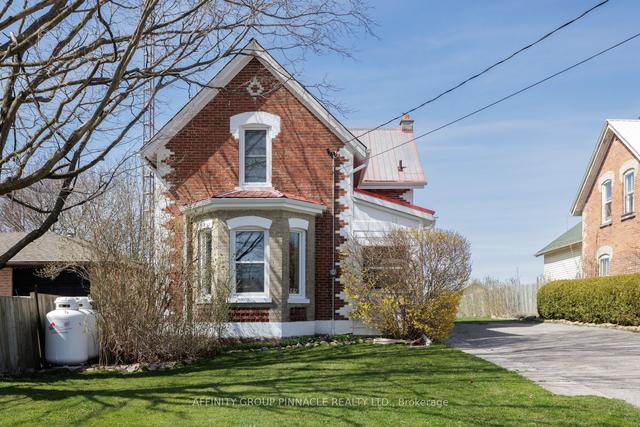 132 King St, House detached with 4 bedrooms, 2 bathrooms and 8 parking in Kawartha Lakes ON | Image 12