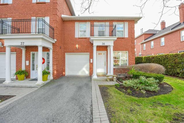 36 Stornwood Crt, Townhouse with 2 bedrooms, 4 bathrooms and 2 parking in Brampton ON | Image 1