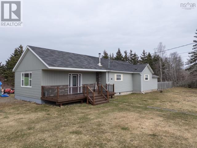 89 Newell Road, House detached with 2 bedrooms, 2 bathrooms and null parking in Argyle NS | Image 1