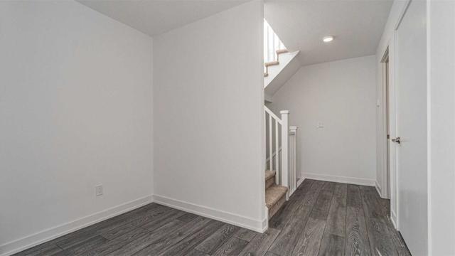 1131 Cooke Blvd, Townhouse with 3 bedrooms, 3 bathrooms and 1 parking in Burlington ON | Image 29