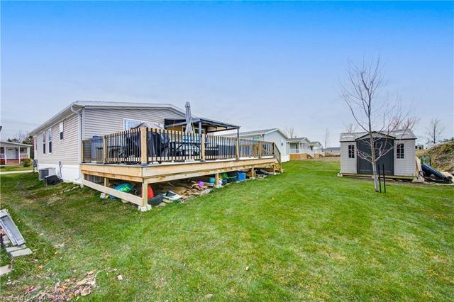 3 Blfs Vw Boulevard, House detached with 2 bedrooms, 2 bathrooms and 2 parking in Ashfield Colborne Wawanosh ON | Image 19