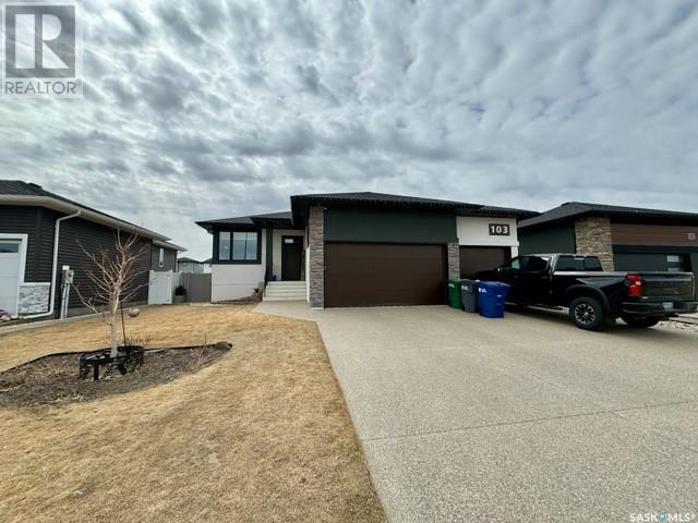 103 Vestor Drive, House detached with 5 bedrooms, 3 bathrooms and null parking in Pilot Butte SK | Image 2