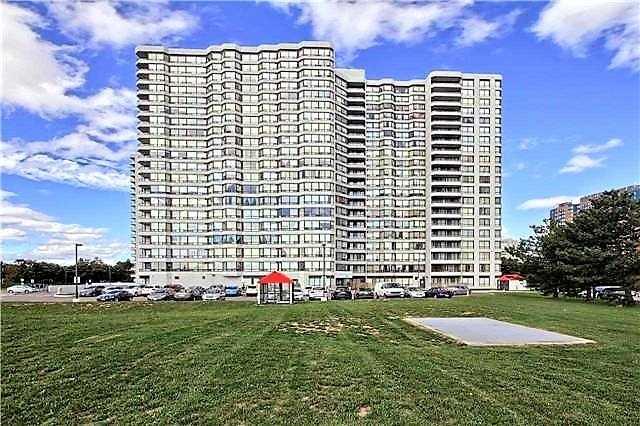 202 - 330 Alton Towers Circ, Condo with 2 bedrooms, 2 bathrooms and 1 parking in Toronto ON | Image 1