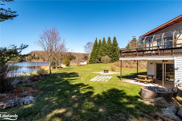 32 Beach Road, House detached with 4 bedrooms, 2 bathrooms and 6 parking in Huntsville ON | Image 35