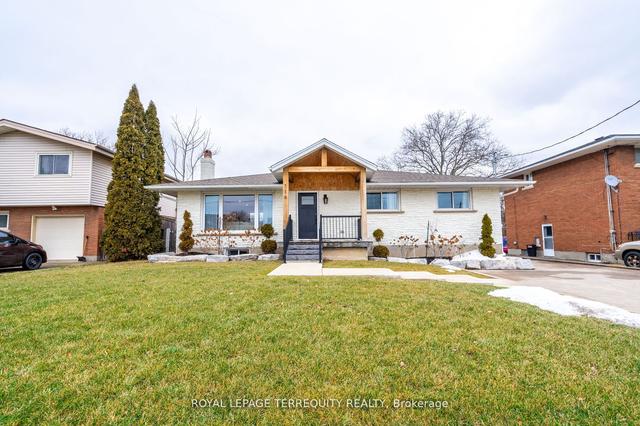 116 Sullivan Ave, House detached with 3 bedrooms, 2 bathrooms and 8 parking in Thorold ON | Image 12