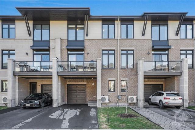 516 Stadacone Row, House attached with 2 bedrooms, 3 bathrooms and 3 parking in Ottawa ON | Image 1