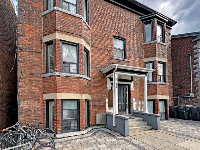 287 Ossington Ave, House detached with 9 bedrooms, 7 bathrooms and 0 parking in Toronto ON | Image 6