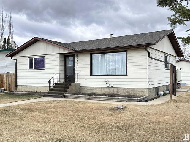 9740 99 St, House detached with 4 bedrooms, 2 bathrooms and null parking in Westlock AB | Image 45