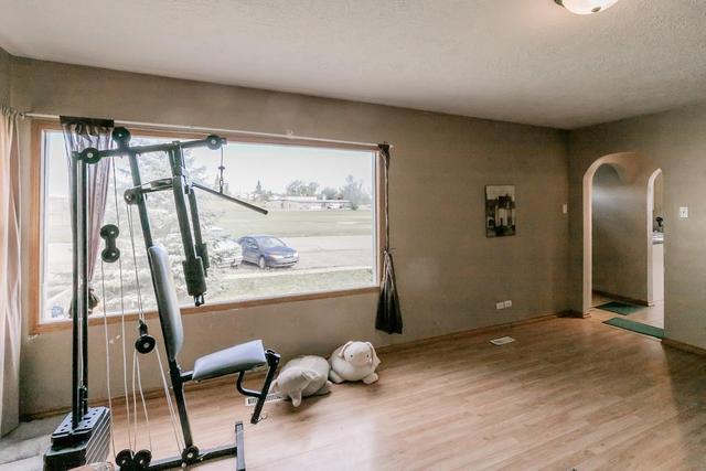 110 2nd Street, House detached with 4 bedrooms, 2 bathrooms and 3 parking in Lethbridge County AB | Image 8