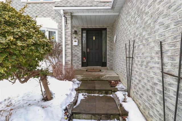 11 Summerhill Rd, House detached with 4 bedrooms, 4 bathrooms and 6 parking in East Gwillimbury ON | Image 12