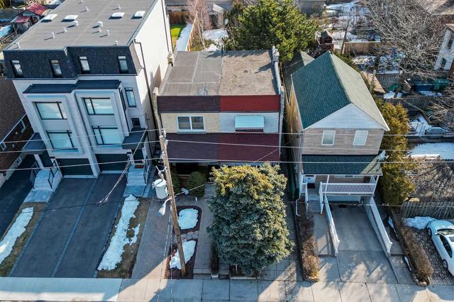 643 Beresford Ave, House semidetached with 3 bedrooms, 2 bathrooms and 1 parking in Toronto ON | Image 36