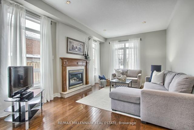 66 Wild Indigo Cres, House detached with 4 bedrooms, 4 bathrooms and 6 parking in Brampton ON | Image 10