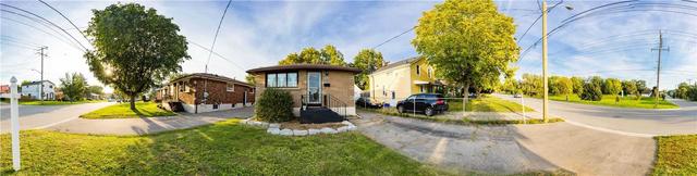 392 Wellington St, House detached with 2 bedrooms, 2 bathrooms and 3 parking in Brantford ON | Image 31