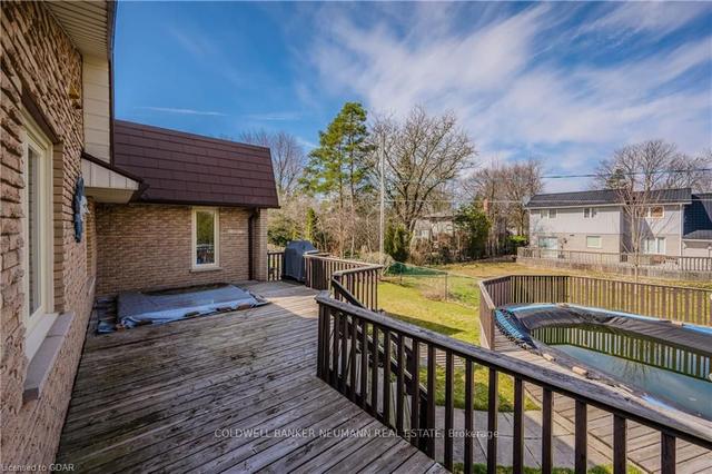 25 Columbus Cres, House detached with 3 bedrooms, 3 bathrooms and 4 parking in Guelph ON | Image 28