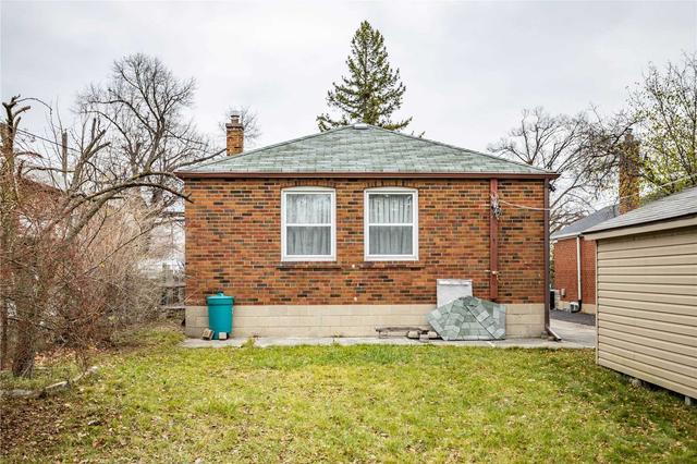 20 Lewiston Rd, House detached with 3 bedrooms, 1 bathrooms and 4 parking in Toronto ON | Image 26